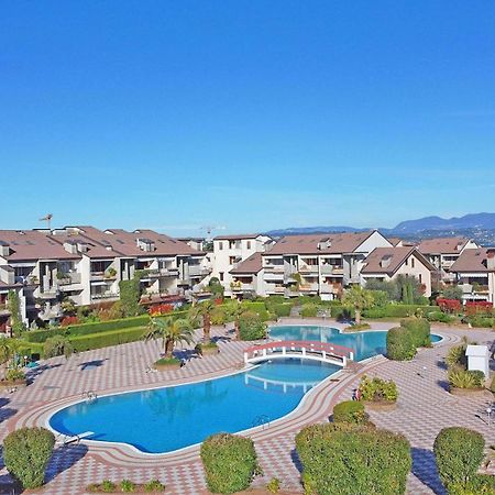 I Ciliegi 1-09 Con Piscina By Wonderful Italy Appartement Desenzano del Garda Buitenkant foto