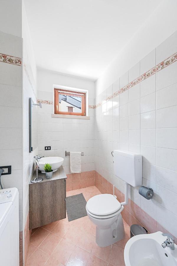 I Ciliegi 1-09 Con Piscina By Wonderful Italy Appartement Desenzano del Garda Buitenkant foto