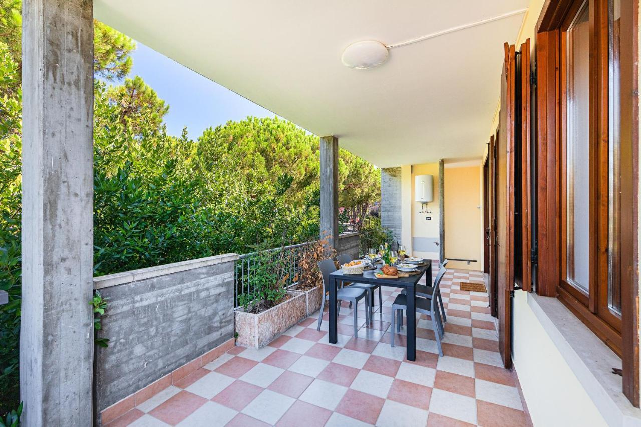 I Ciliegi 1-09 Con Piscina By Wonderful Italy Appartement Desenzano del Garda Buitenkant foto