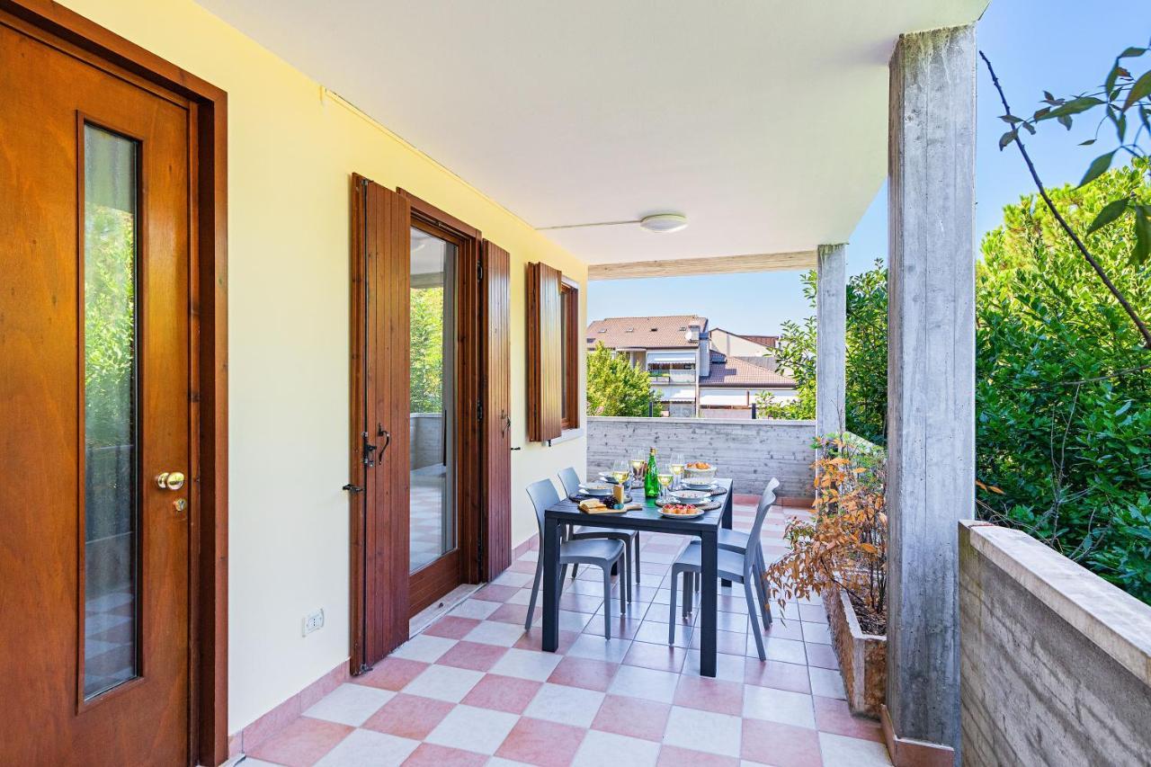 I Ciliegi 1-09 Con Piscina By Wonderful Italy Appartement Desenzano del Garda Buitenkant foto