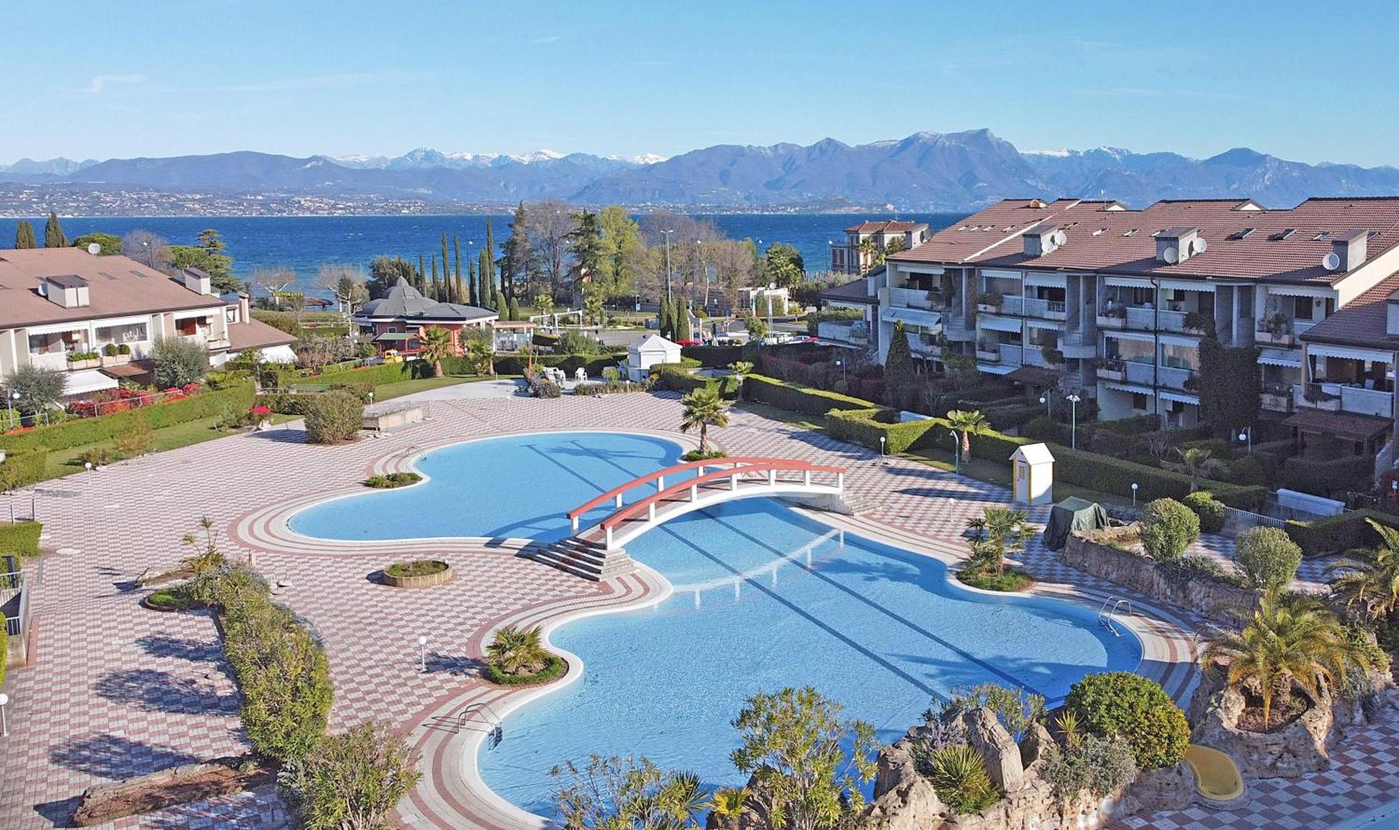 I Ciliegi 1-09 Con Piscina By Wonderful Italy Appartement Desenzano del Garda Buitenkant foto